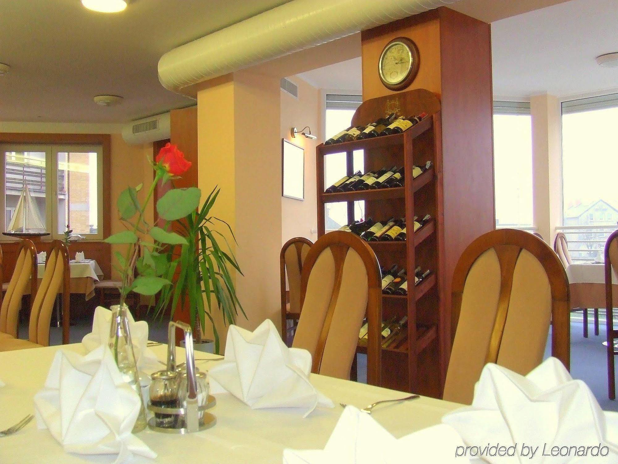Hotel Akwawit Lešno Restaurace fotografie